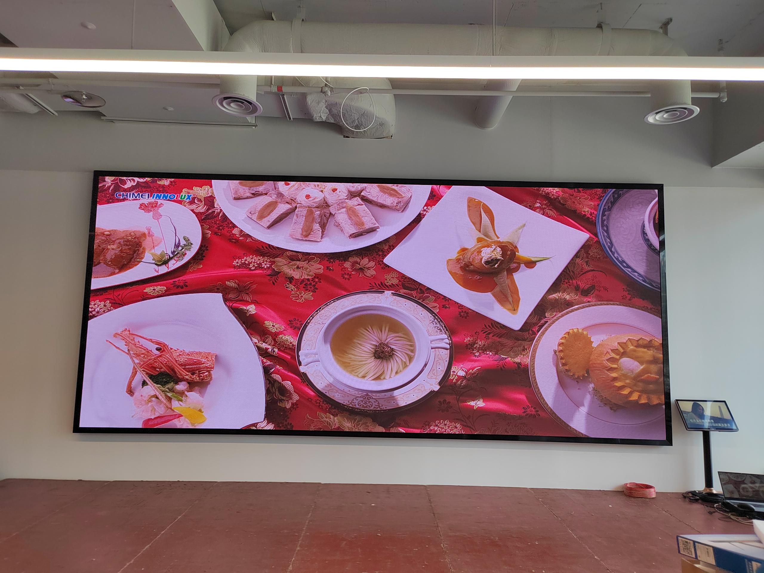 深圳南山展會(huì)展廳LED顯示屏P2.5高清顯示！